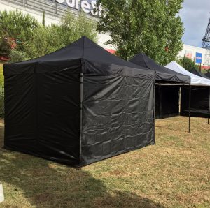 Tenda de Montagem Rápida com laterais <br> 99€